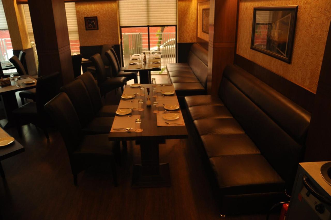 Divine Paradise Tavisha Hotel New Delhi