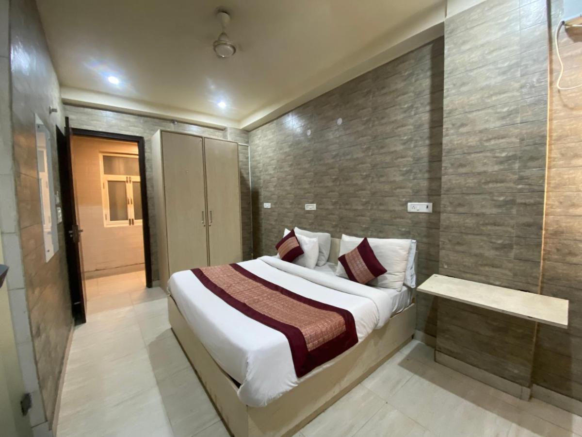 Red Chilly 3* New Delhi