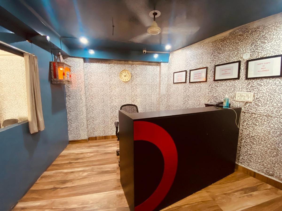 Red Chilly Hotel New Delhi