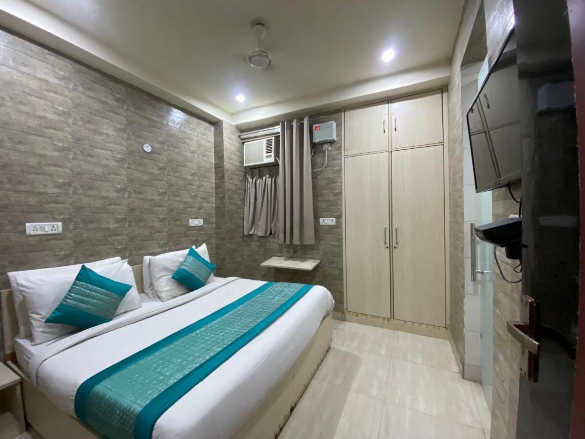 Red Chilly Hotel New Delhi
