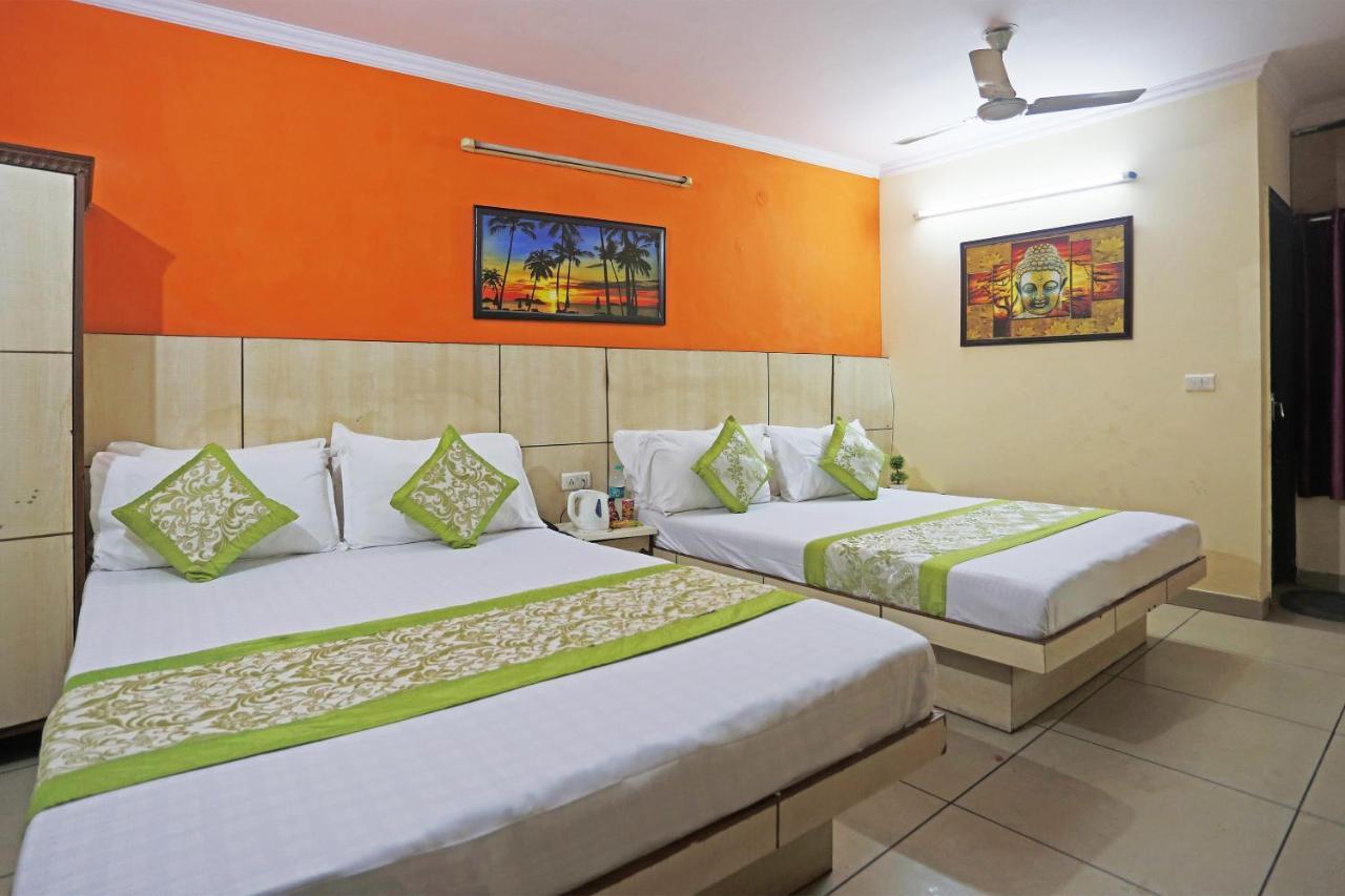 Sun Village Near Railway Station Hotel Nova Deli