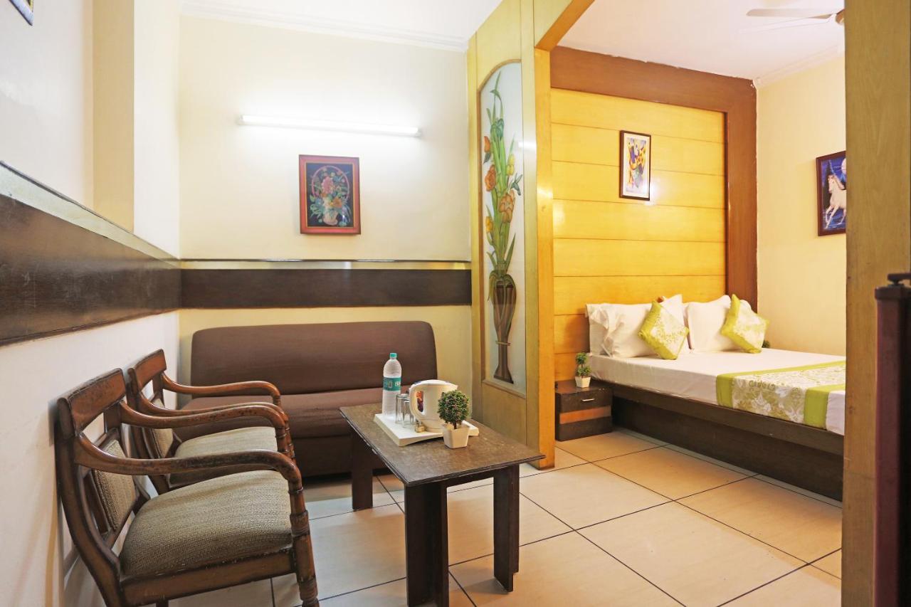 Hotel Sun Village Near Railway Station 2*