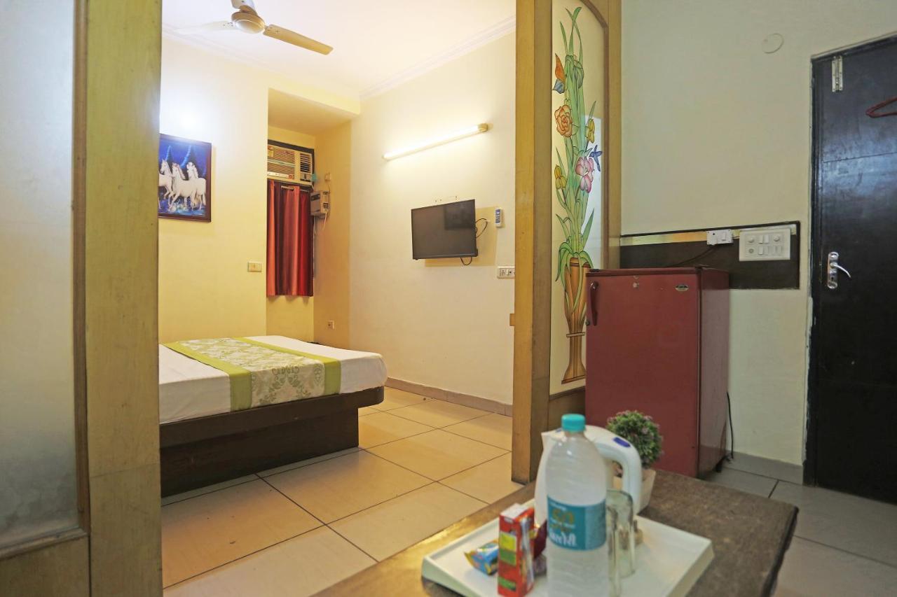 Hotel Sun Village Near Railway Station 2*