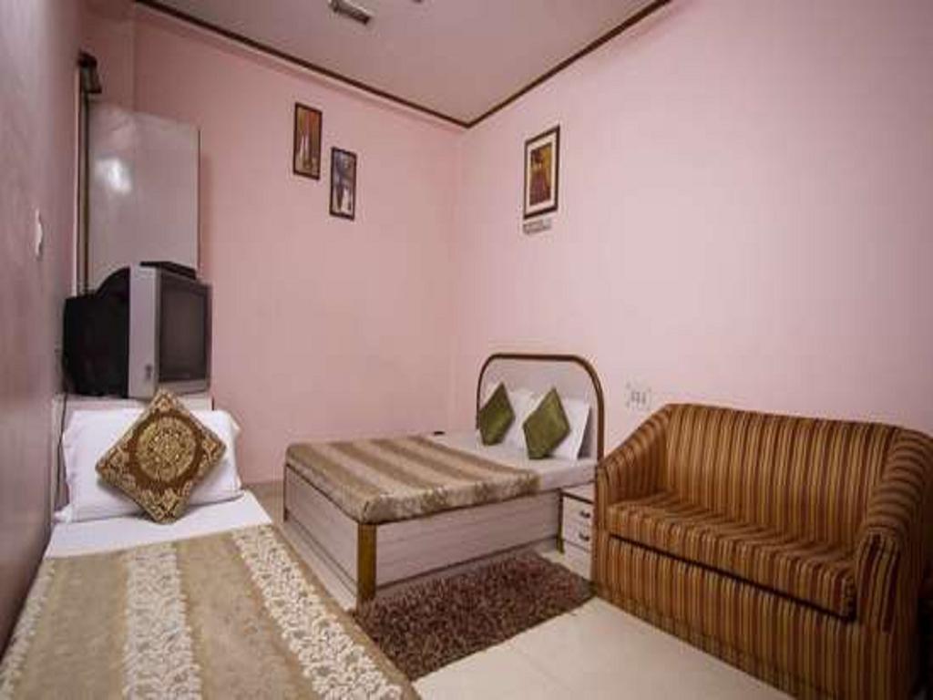 Woodland Deluxe Hotel New Delhi