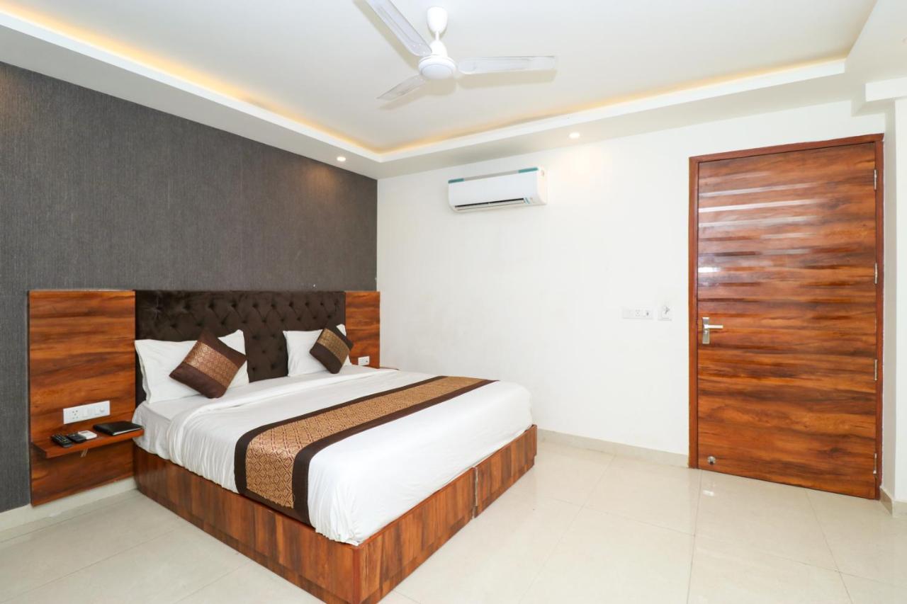 Vertu Hotel 4*