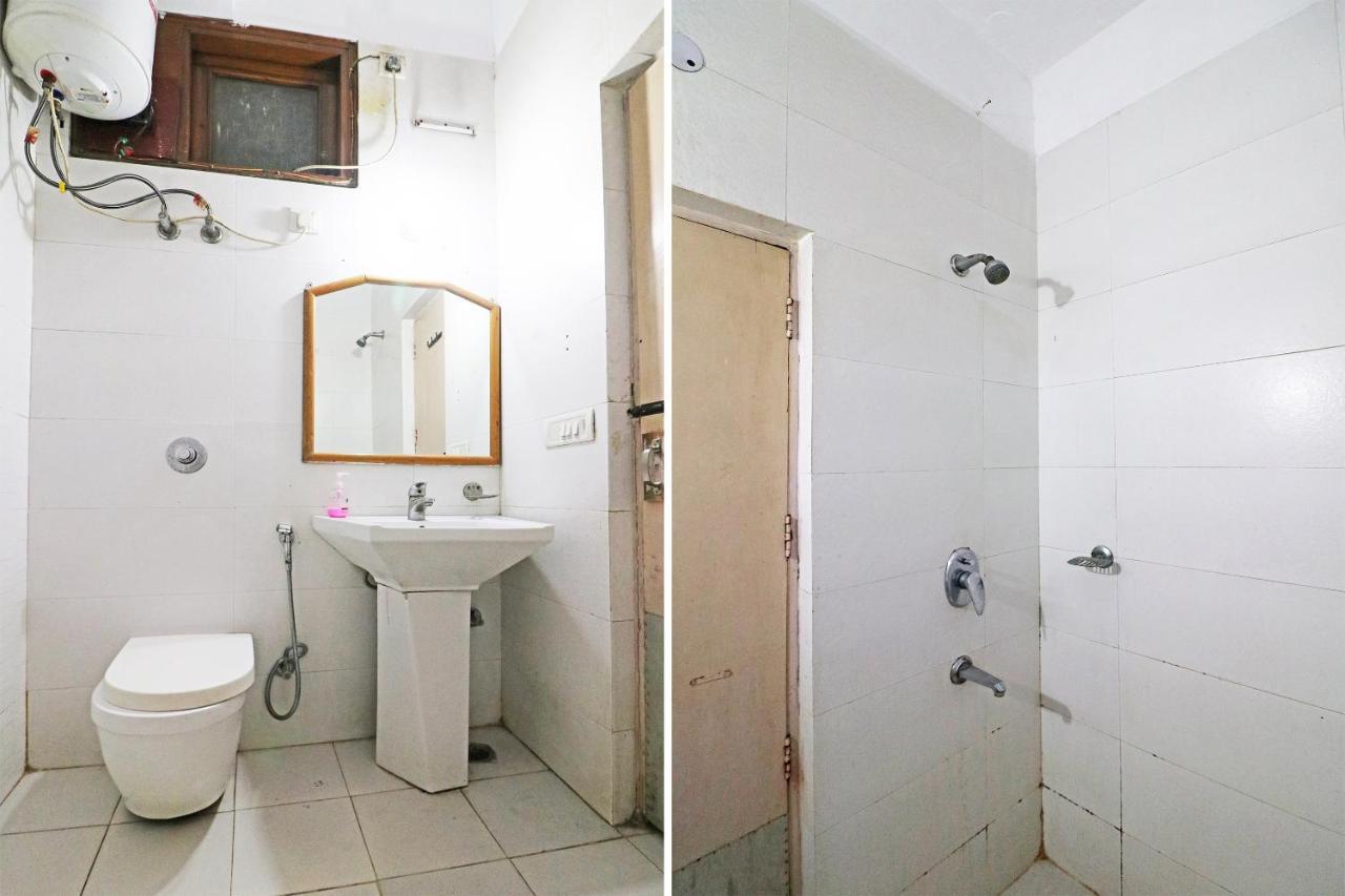 Guest house Westend 5 Mint From Nizamuddin Railway Station New Delhi