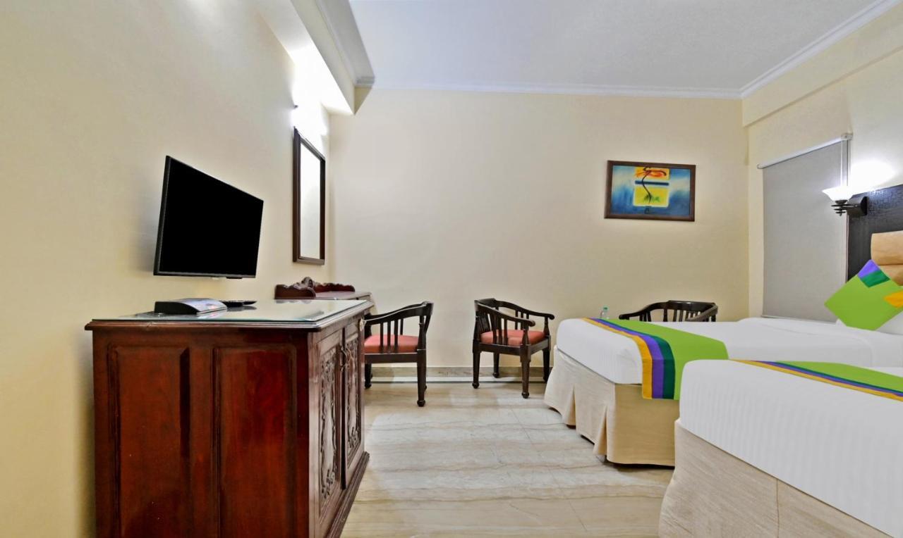 Treebo Trend Conclave Comfort Kailash Colony New Delhi