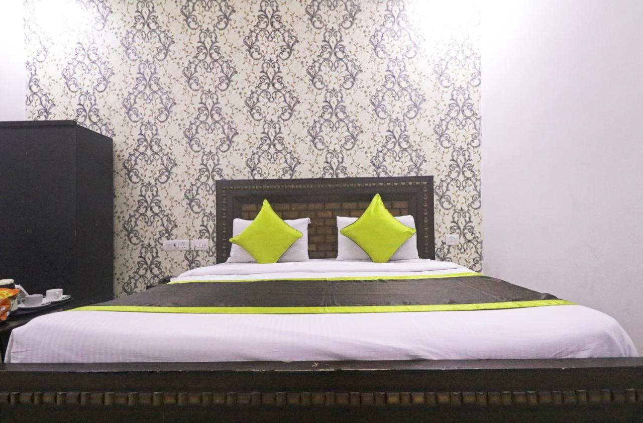 Ashoka Palace Near Igi Airport Hotel New Delhi