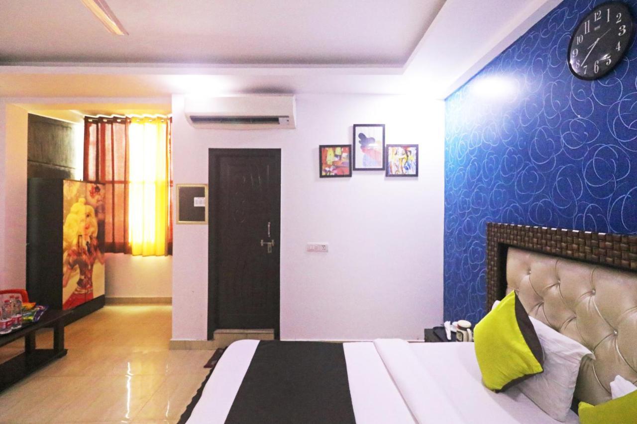 Hotel Ashoka Palace Near Igi Airport New Delhi