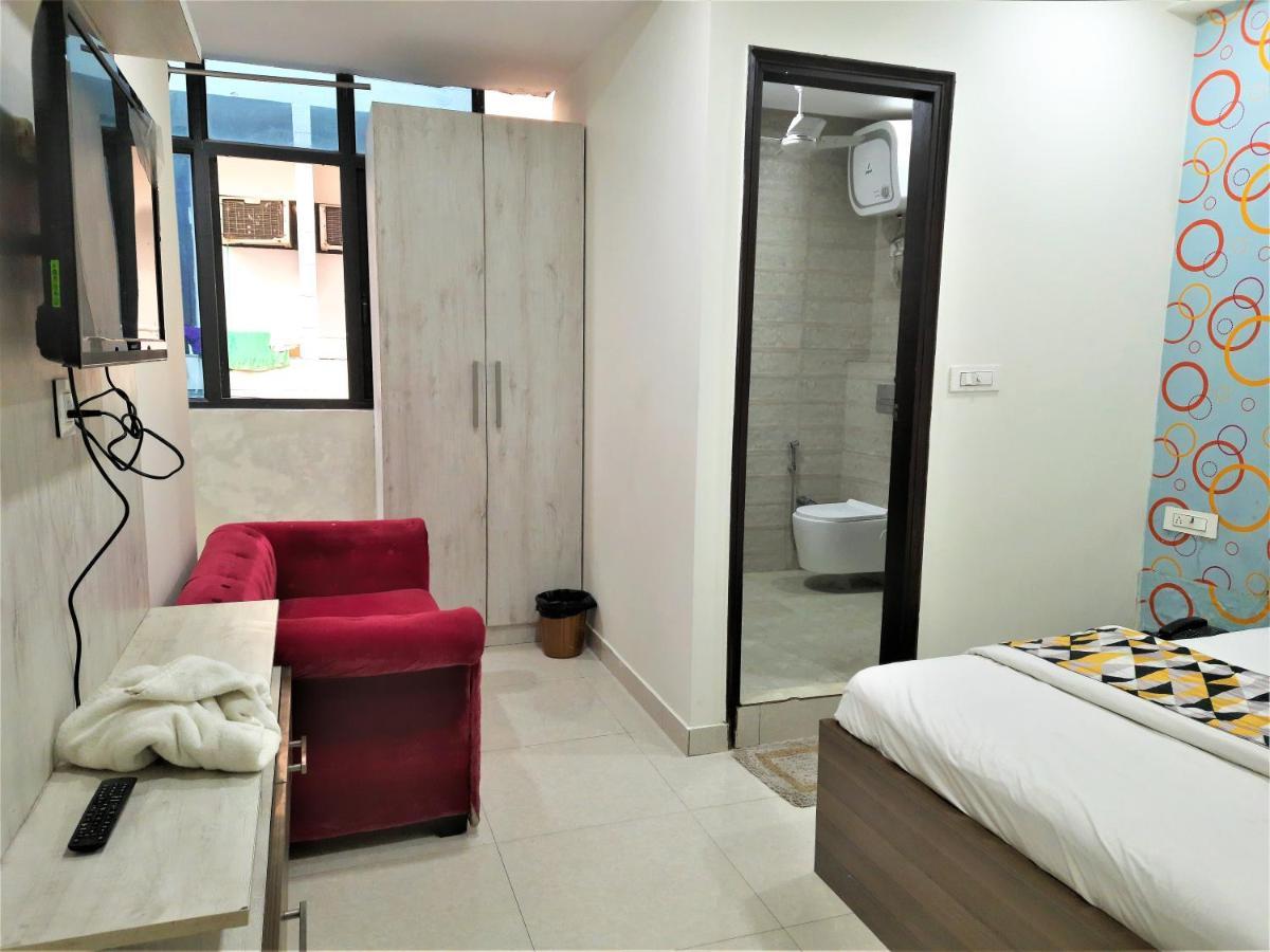 Hotel Le Heritage , Nizamudin Railway Station New Delhi