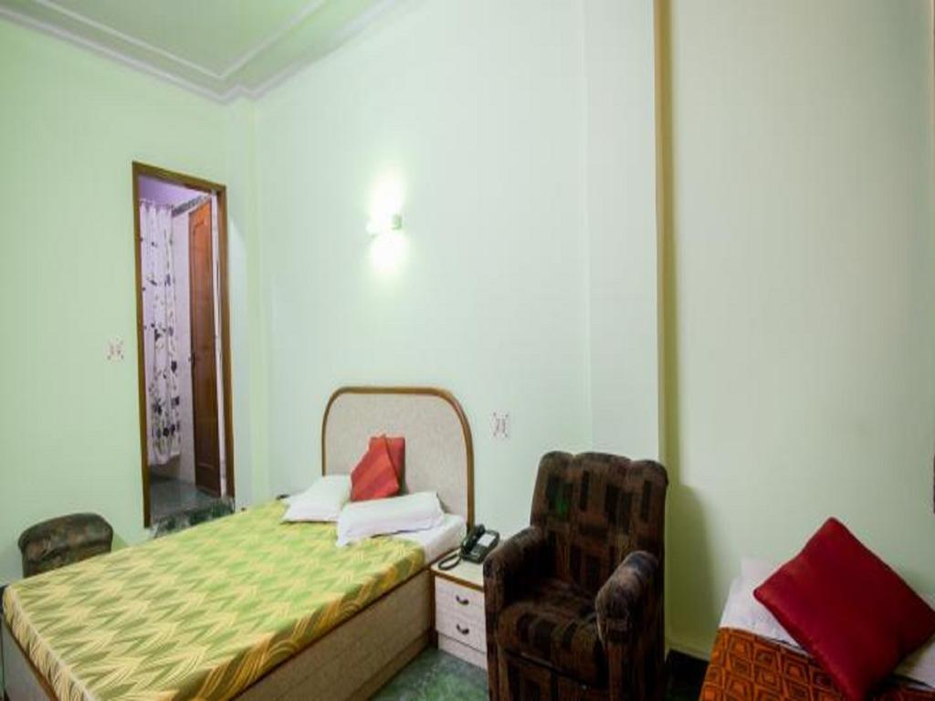 Woodland Deluxe New Delhi