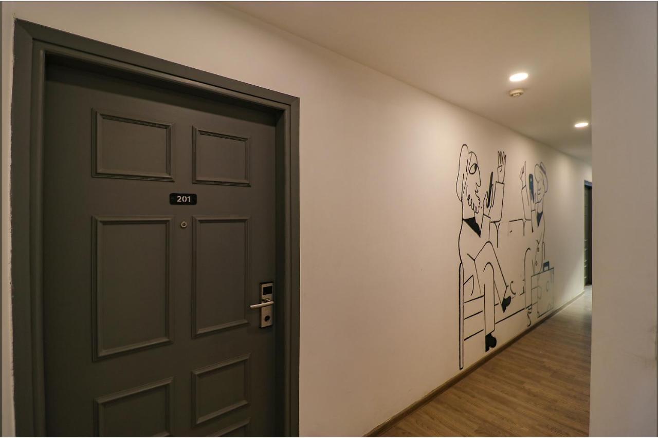 Hotel Fabhotel Hargobind Enclave 3*