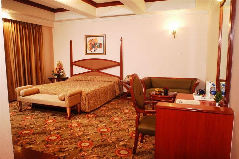 Park By Radisson,south Delhi Hotel 5*