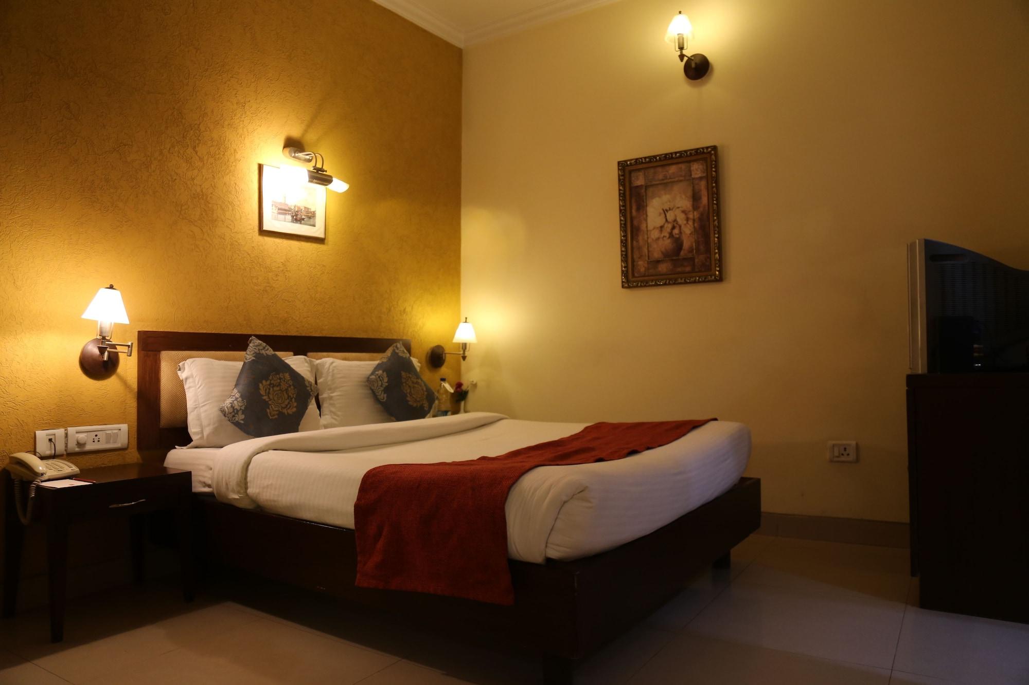 The Corus Hotel New Delhi