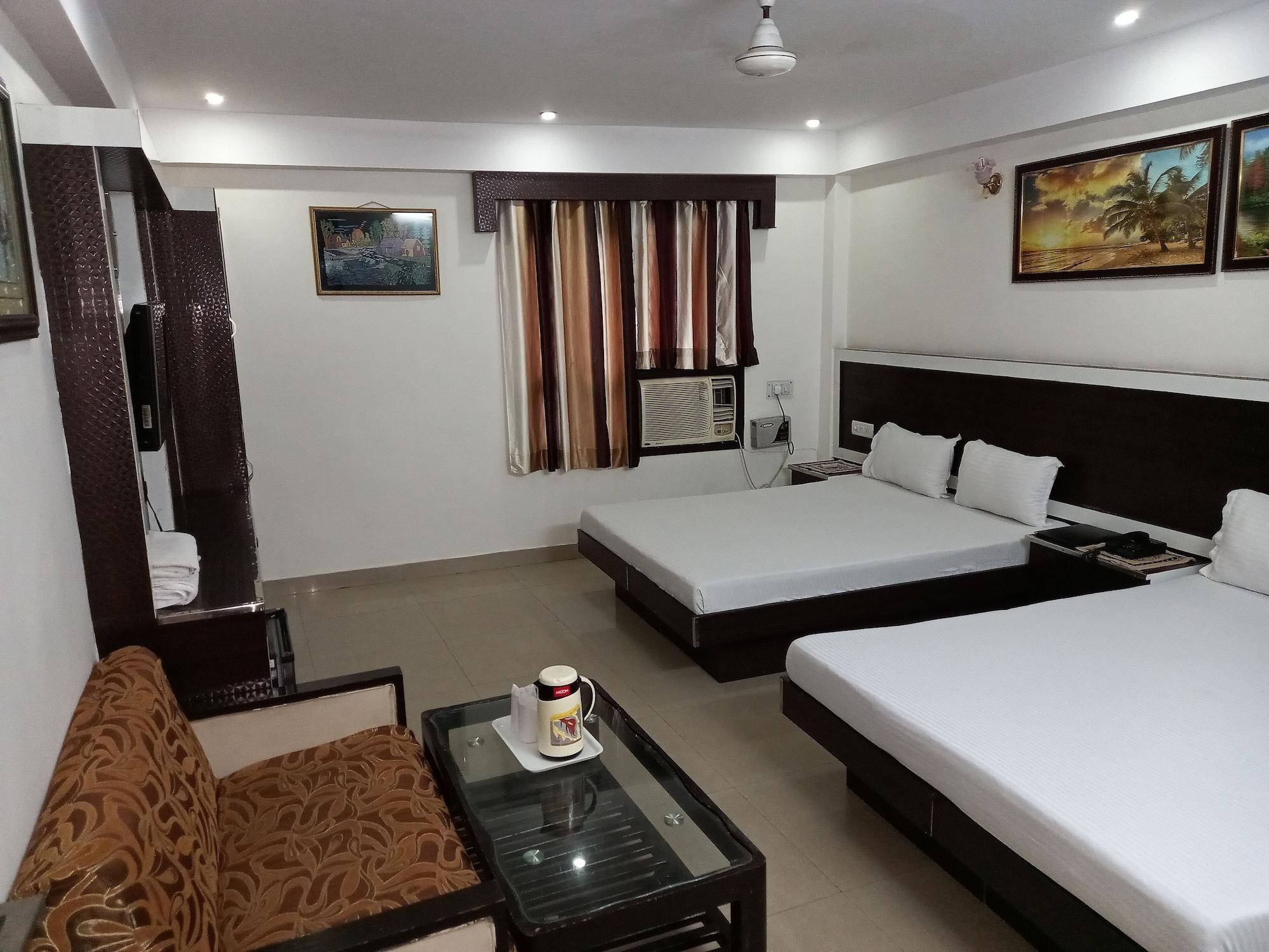 Su Shree Continental 5 Minutes Walk From Railway Station Hotel