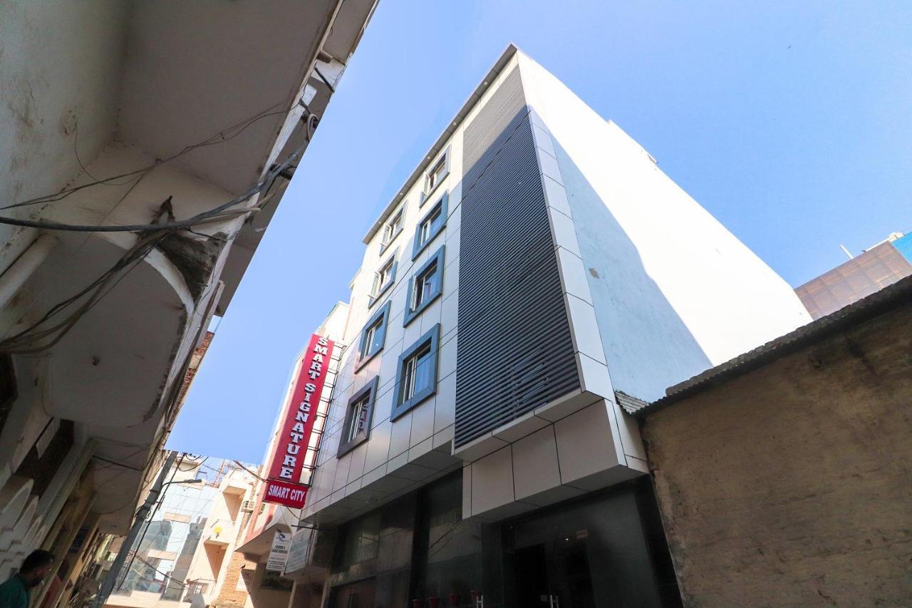 Oyo 29271 Smart City Hotel