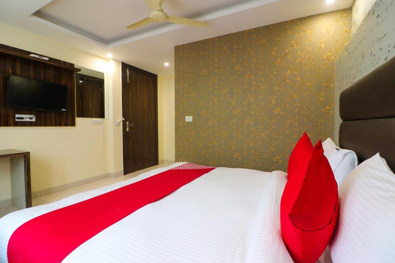 Oyo 29271 Smart City Hotel