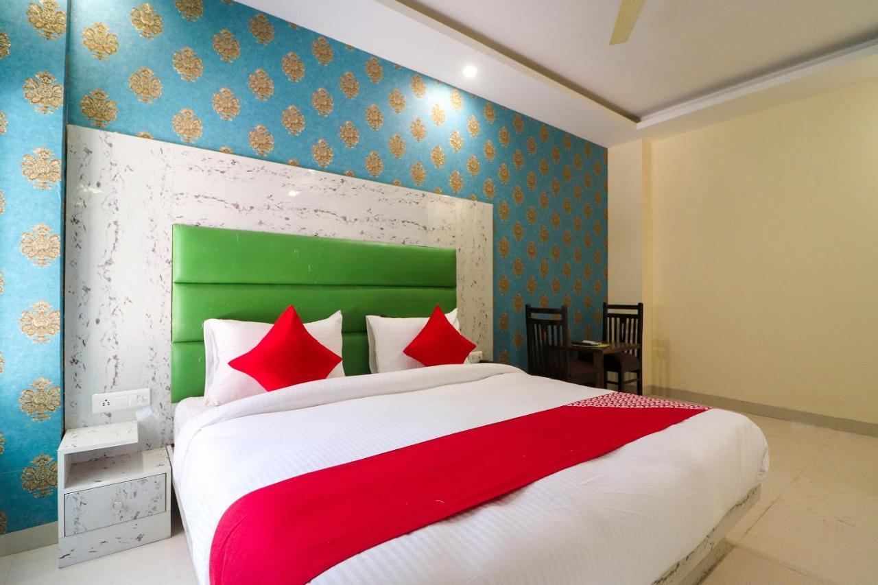 Oyo 29271 Smart City 3*