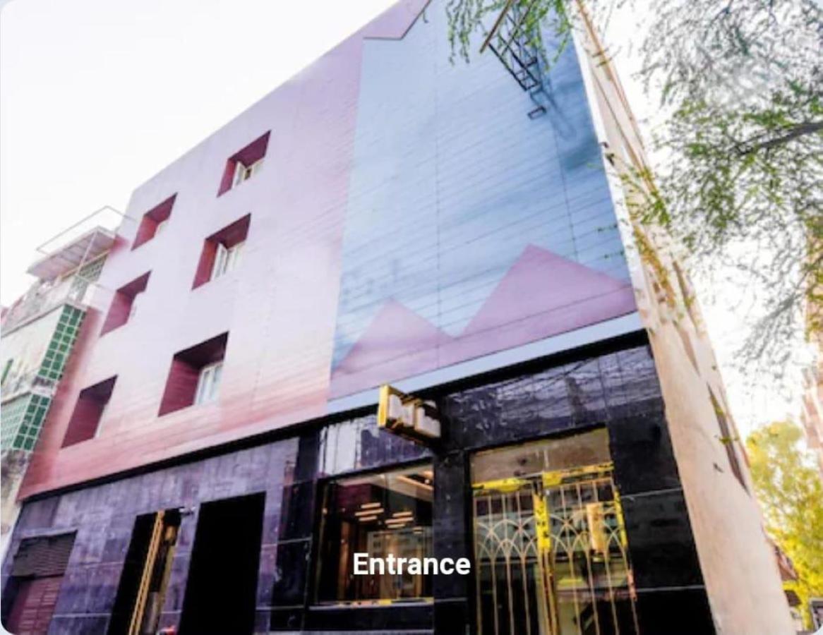 Hotel Del Near Igi Airport 3*