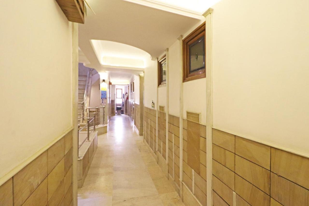 Yes Please -new Delhi Hotel