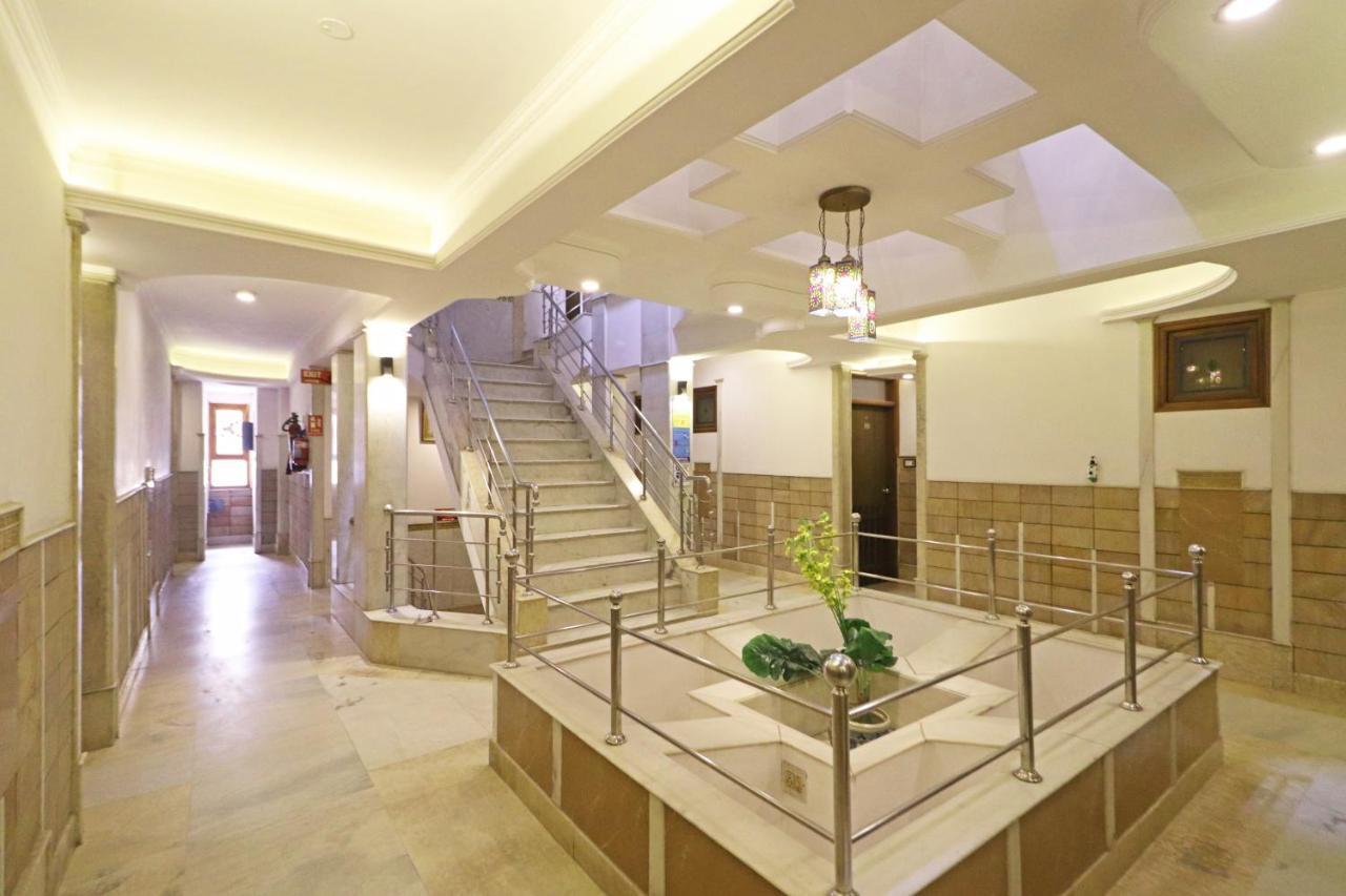 Hotel Yes Please -new Delhi New Delhi