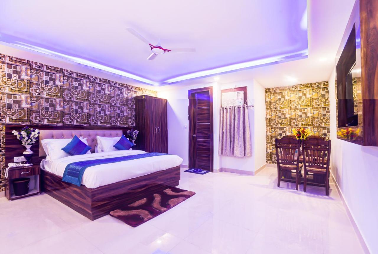 Hotel Festival Mahipalpur Delhi Airport - Near Delhi Aerocity Hotel 3*
