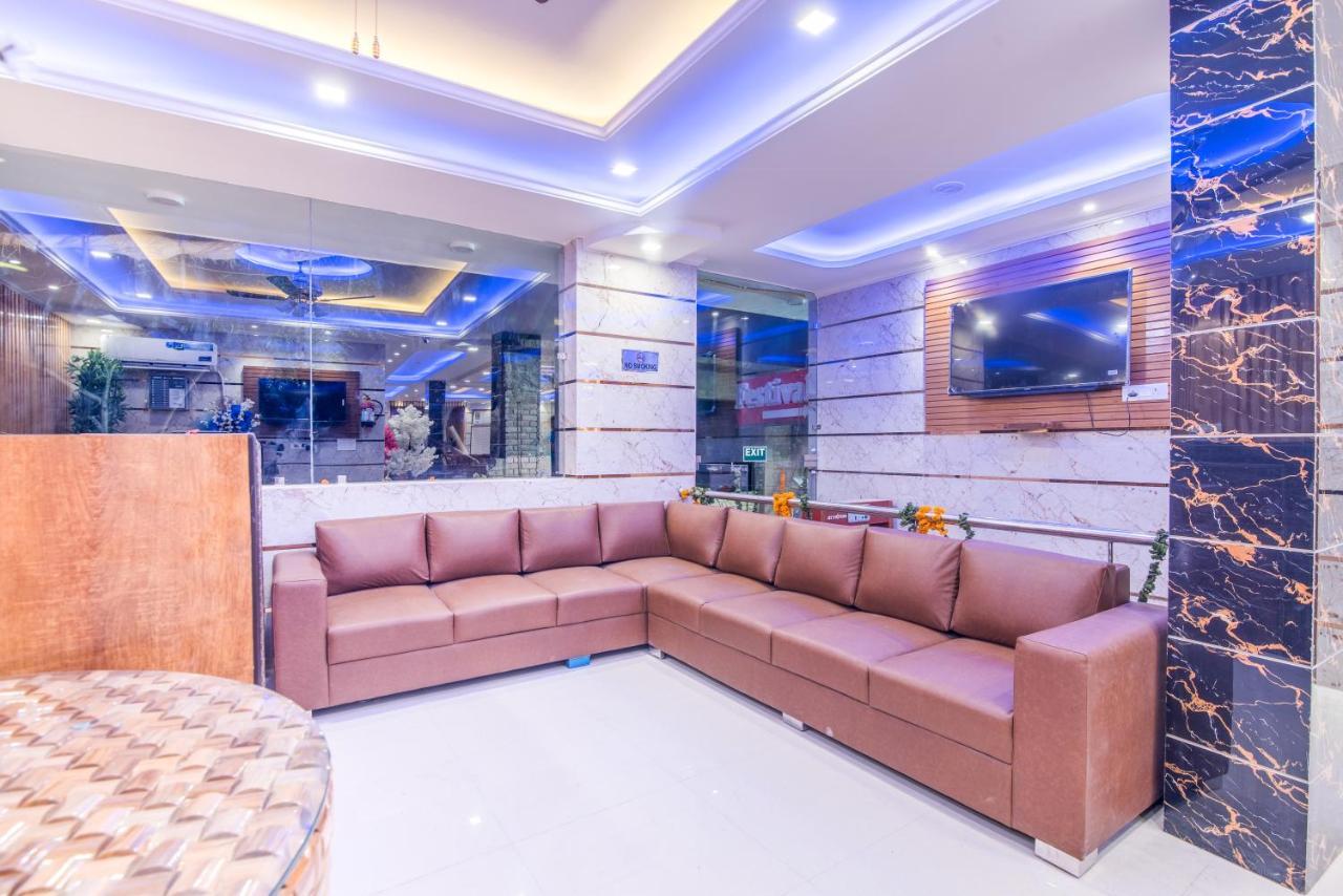 Hotel Festival Mahipalpur Delhi Airport - Near Delhi Aerocity 3*