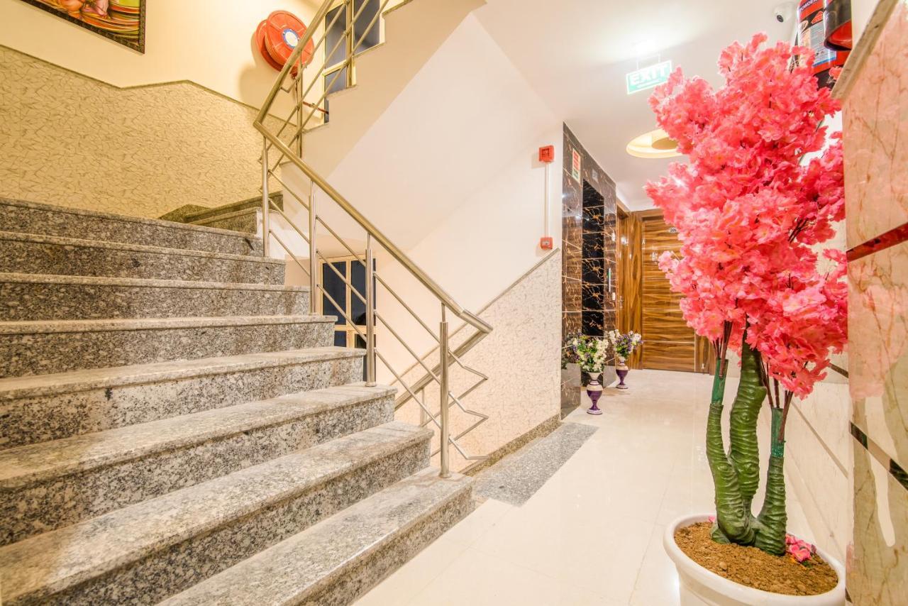 Hotel Festival Mahipalpur Delhi Airport - Near Delhi Aerocity 3*