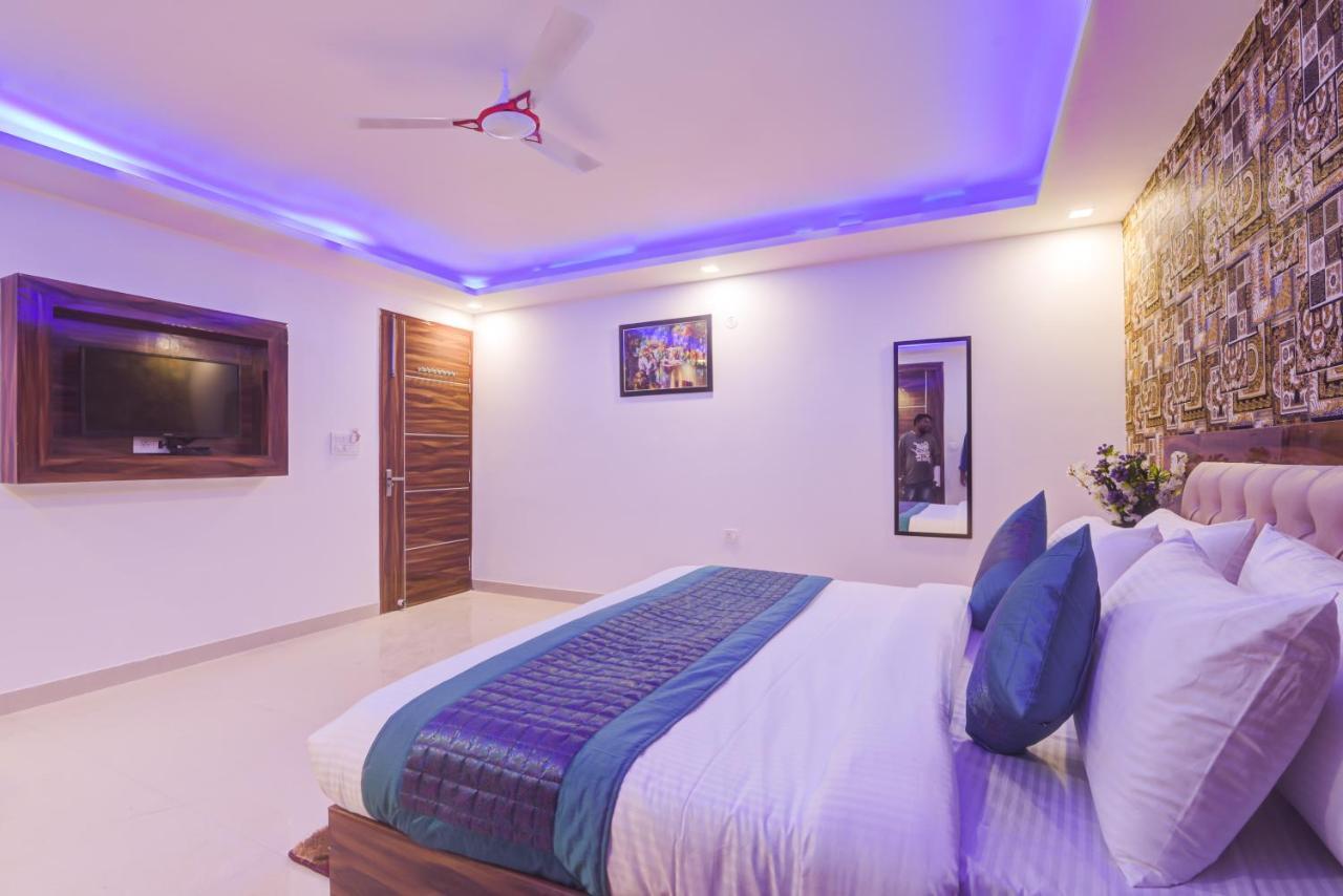 Hotel Festival Mahipalpur Delhi Airport - Near Delhi Aerocity New Delhi