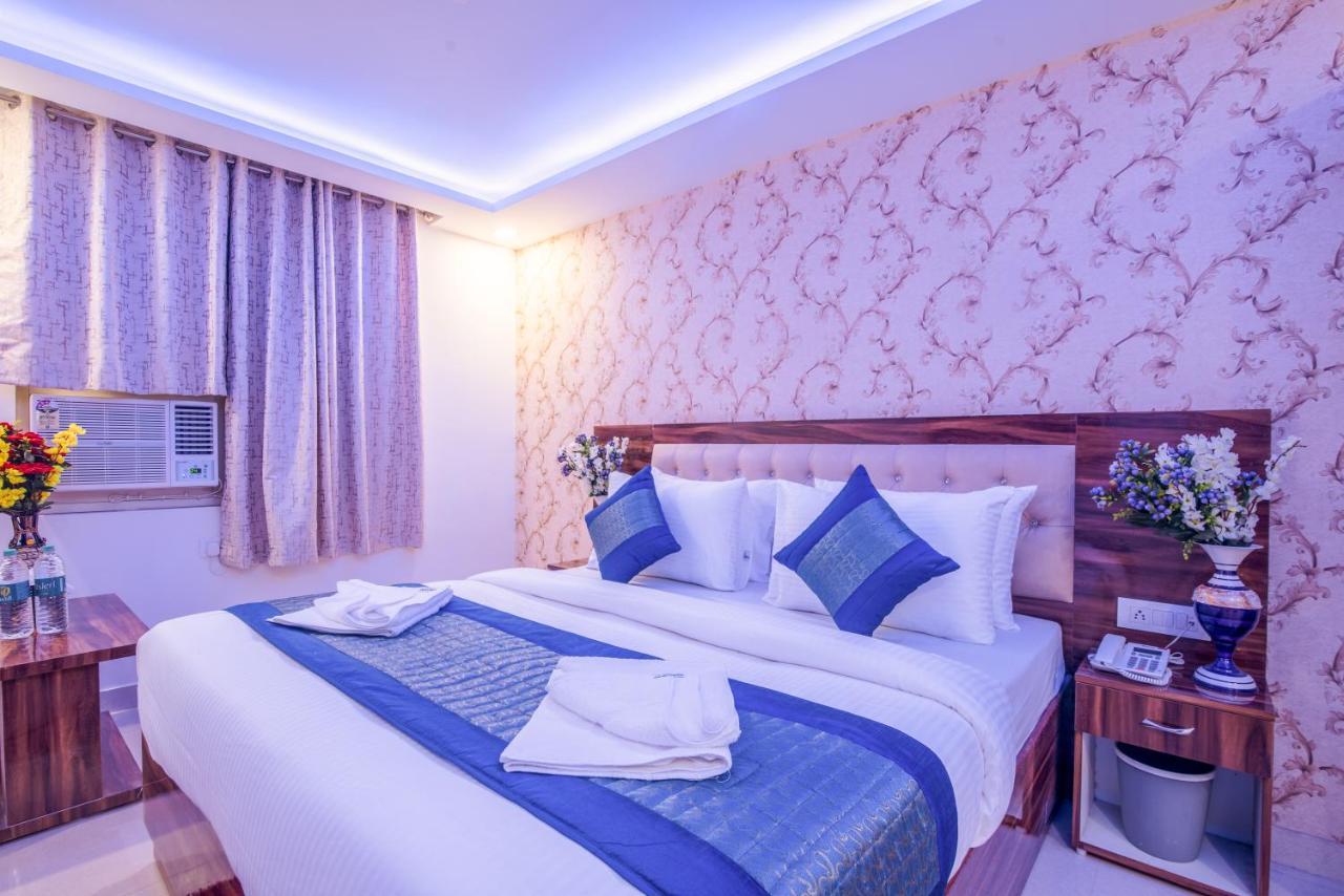 Hotel Festival Mahipalpur Delhi Airport - Near Delhi Aerocity 3* New Delhi