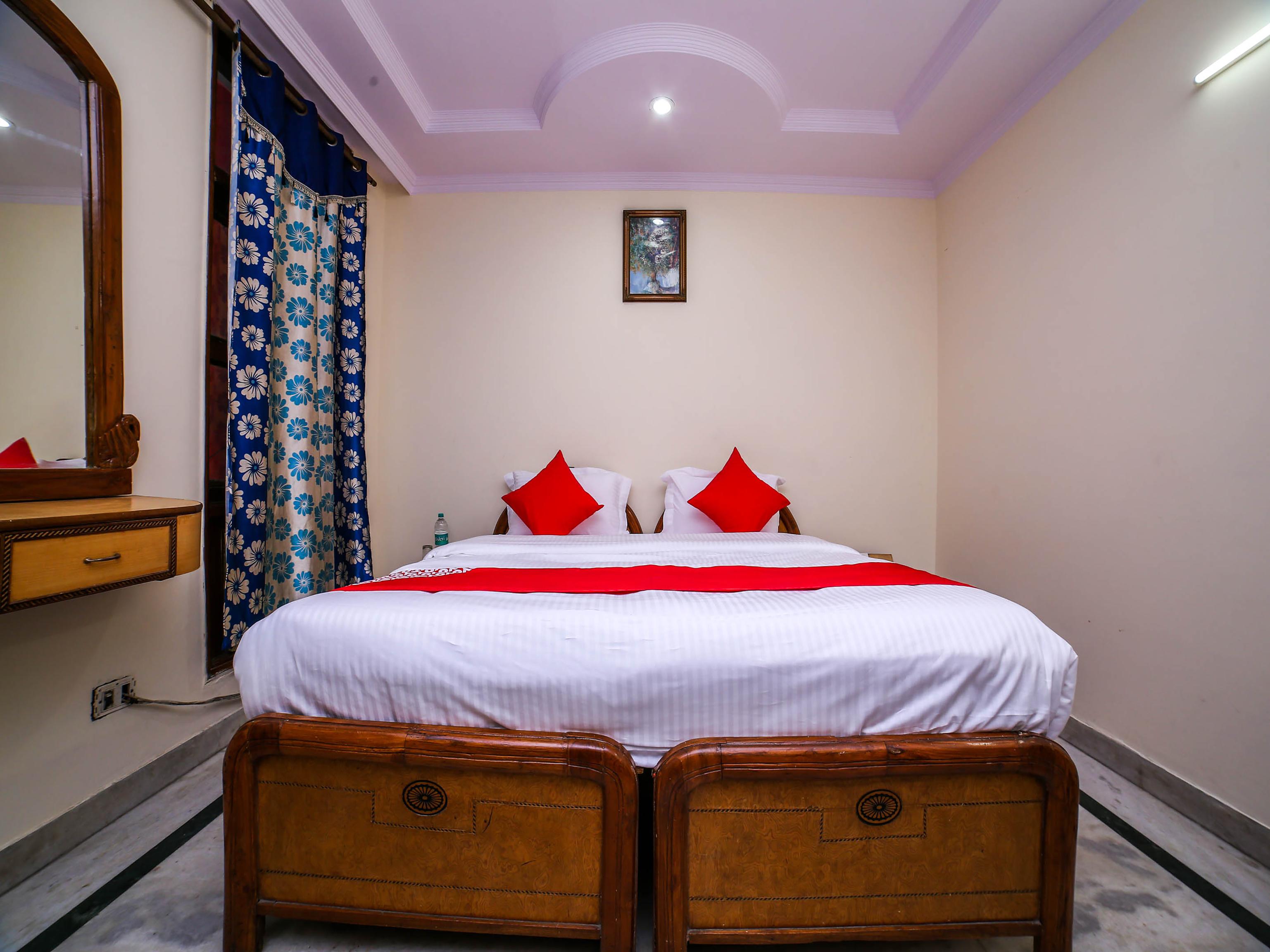 Vishal Residency, Mahipalpur Near Igi Delhi Airport Hotel New Delhi