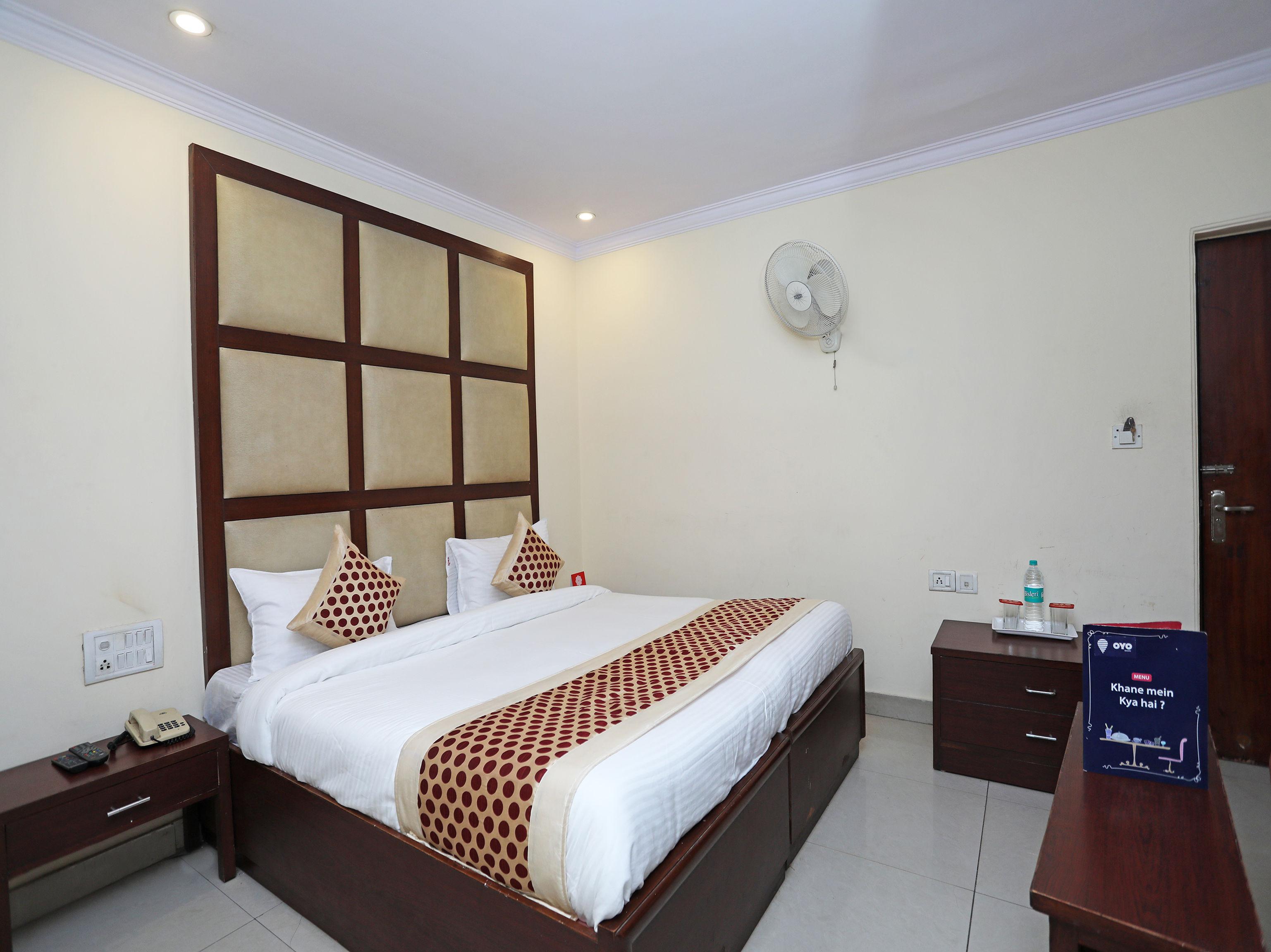 Hotel Capital O 10750 Vivek