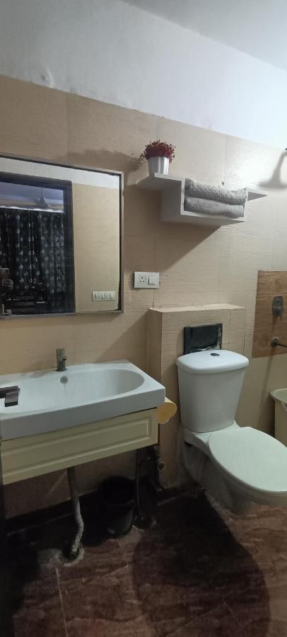 Hotel The Paradise Near Apollo Hospital 3*