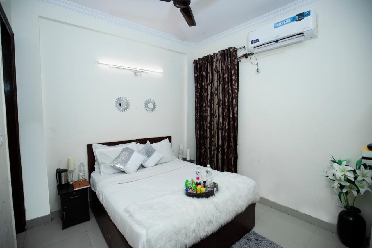 Royale Avenue 3*