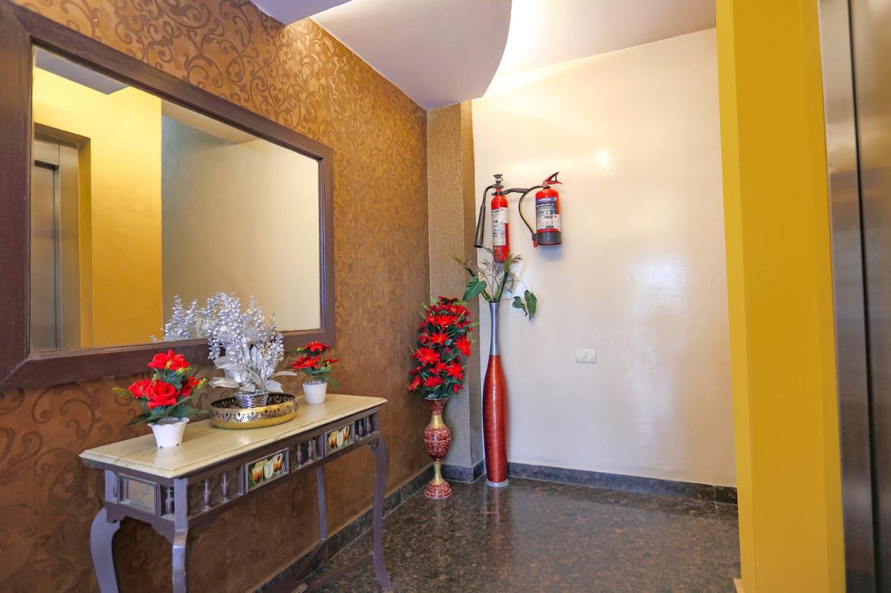 The Paradise Near Apollo Hospital 3*
