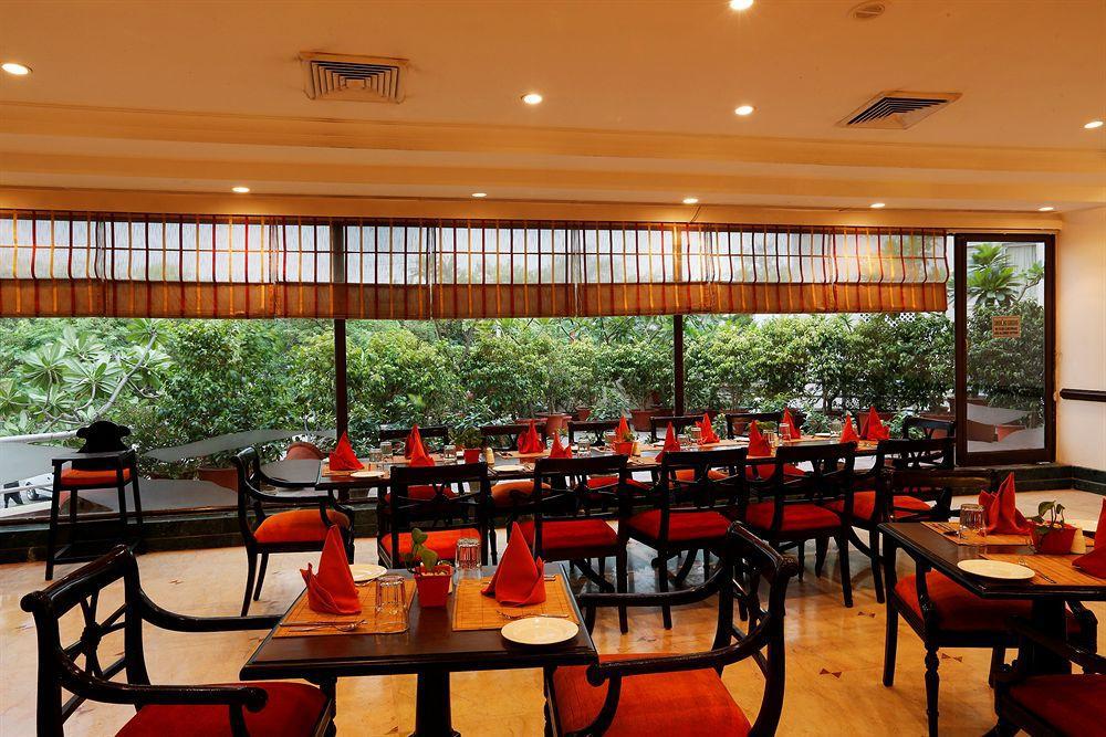 Townhouse 517 La Sapphire Near Delhi Airport 4* New Delhi
