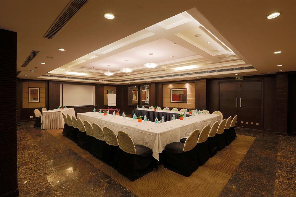 Townhouse 517 La Sapphire Near Delhi Airport Hotel