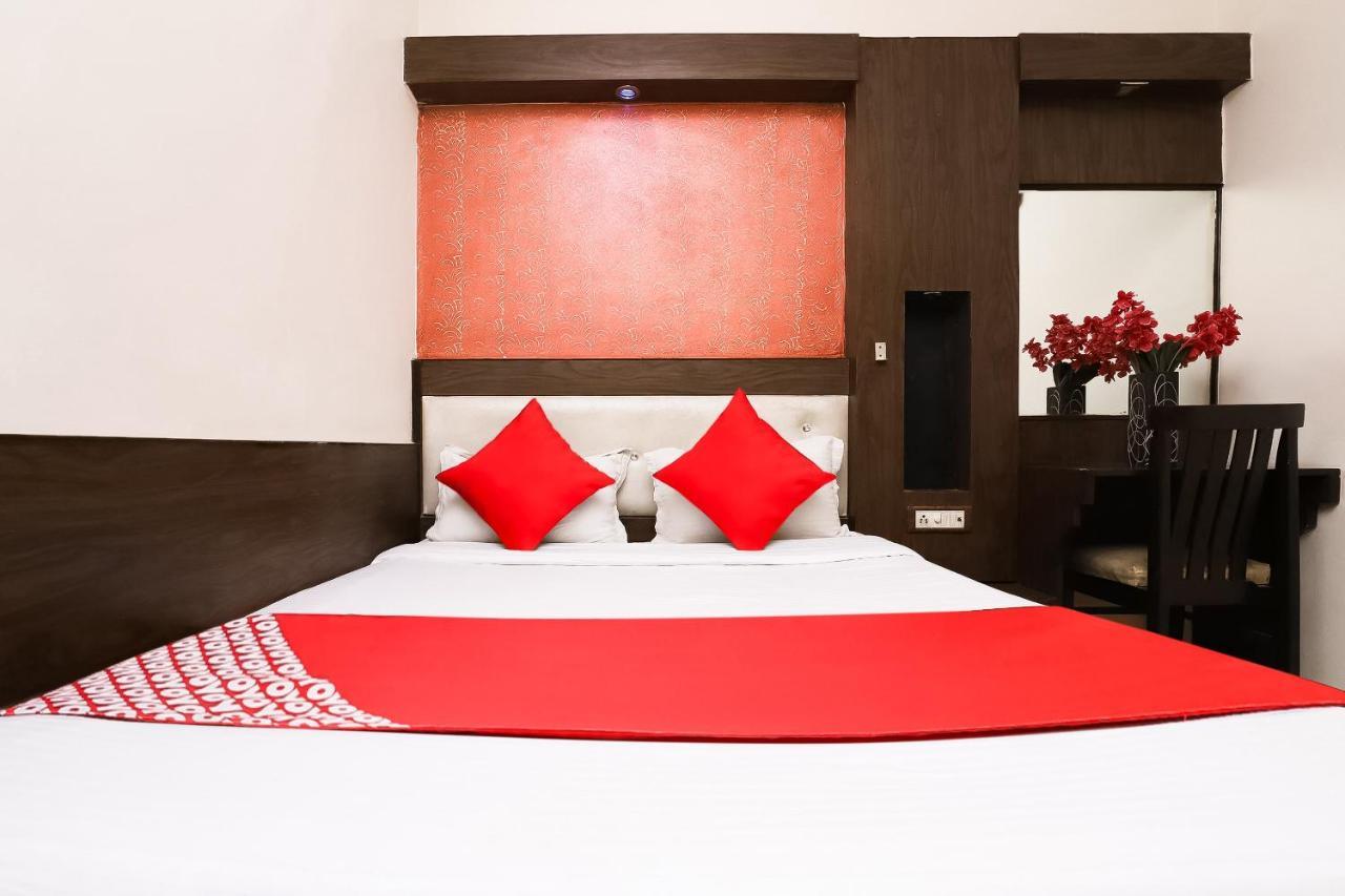 Shiv Palace Bed & Breakfast