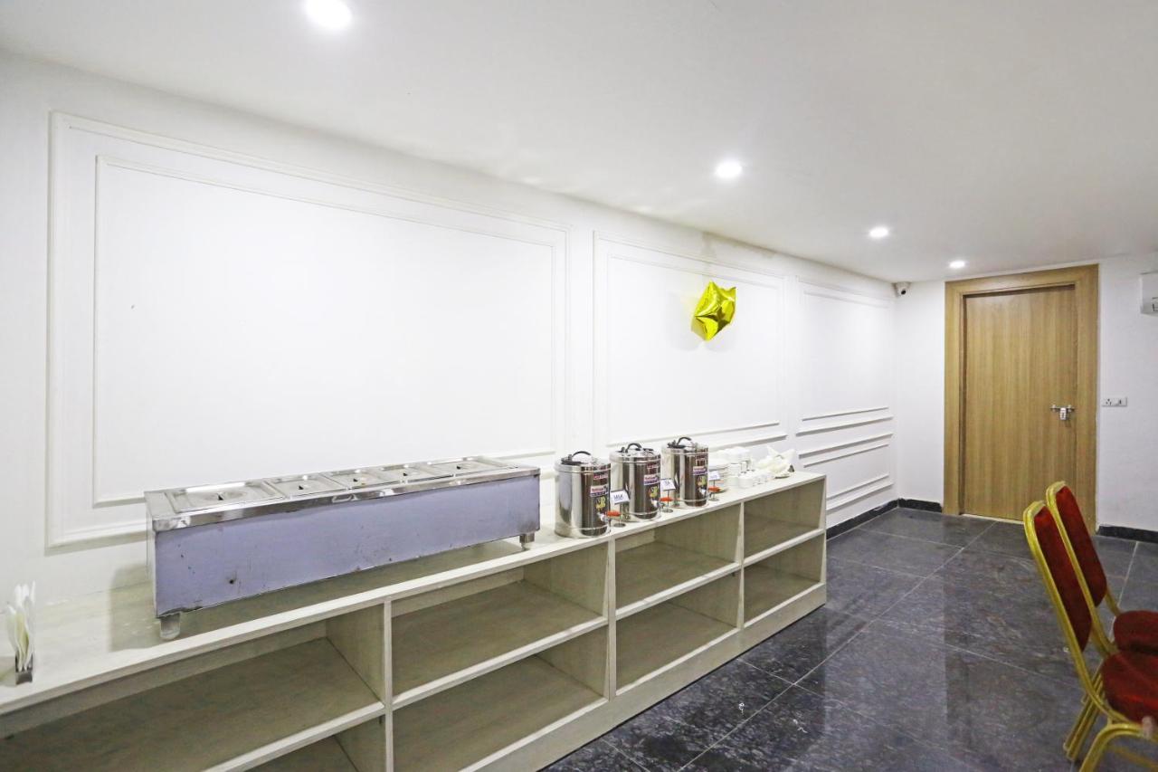 Hotel Decent - Delhi Airport New Delhi