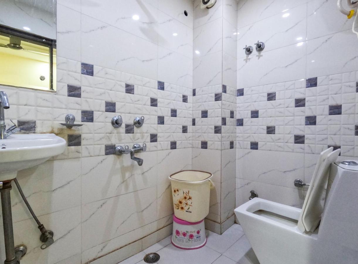 Hotel Dada Int. Dx New Delhi