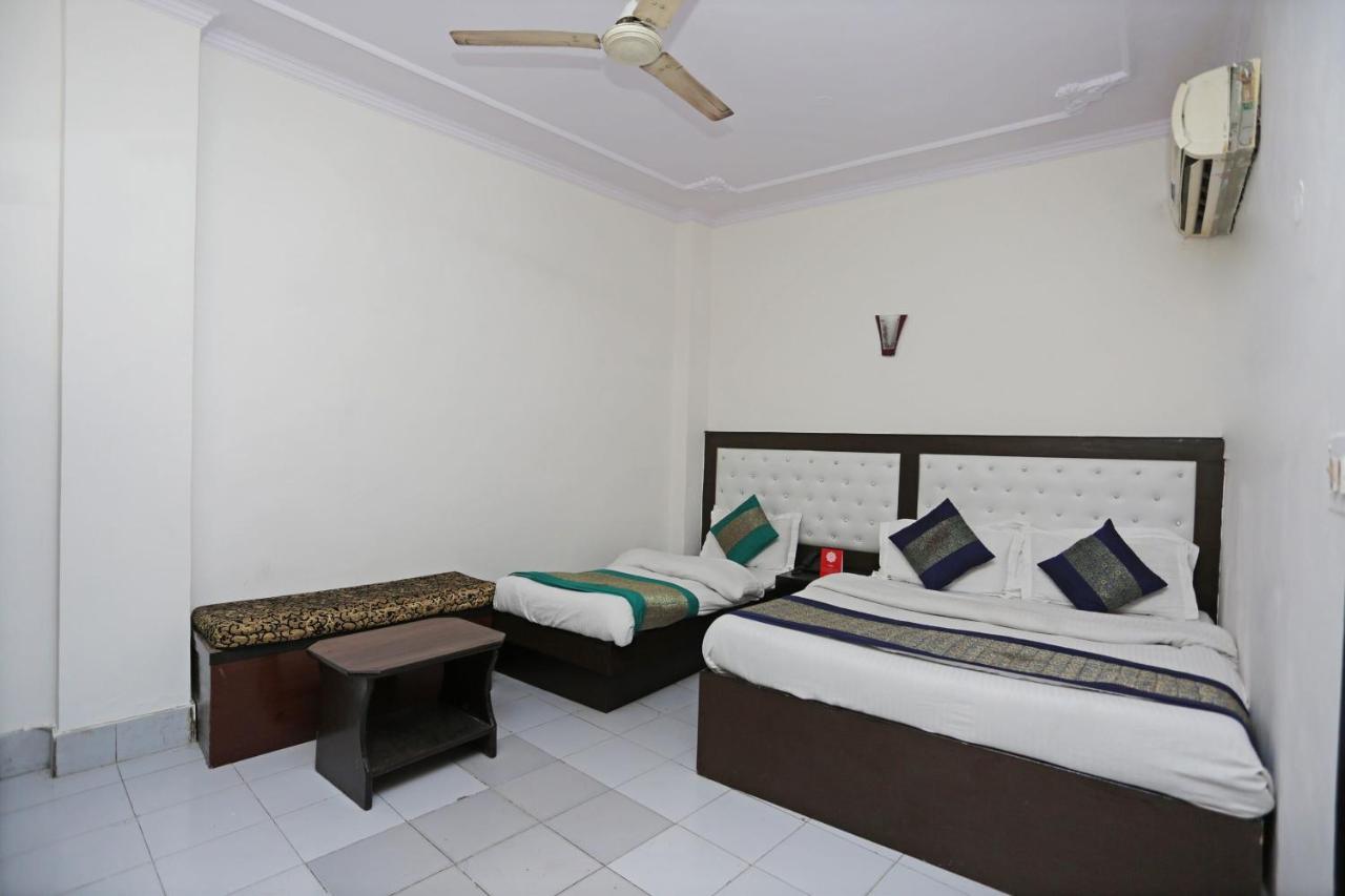 Flagship Hotel International Neelam Suites Near Jama Masjid New Delhi