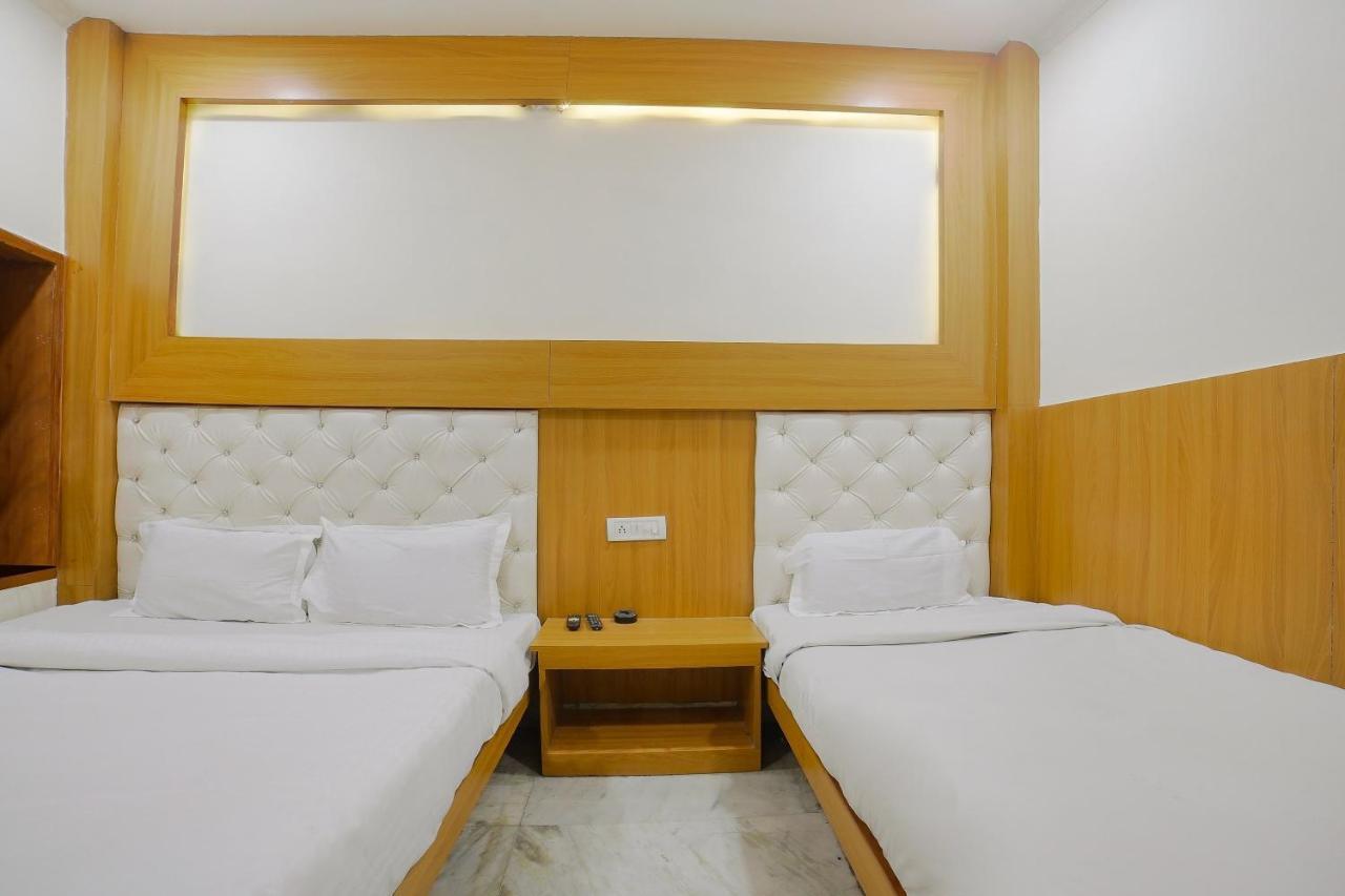 O Shyam Palace Near Railway Station Hotel Nova Deli