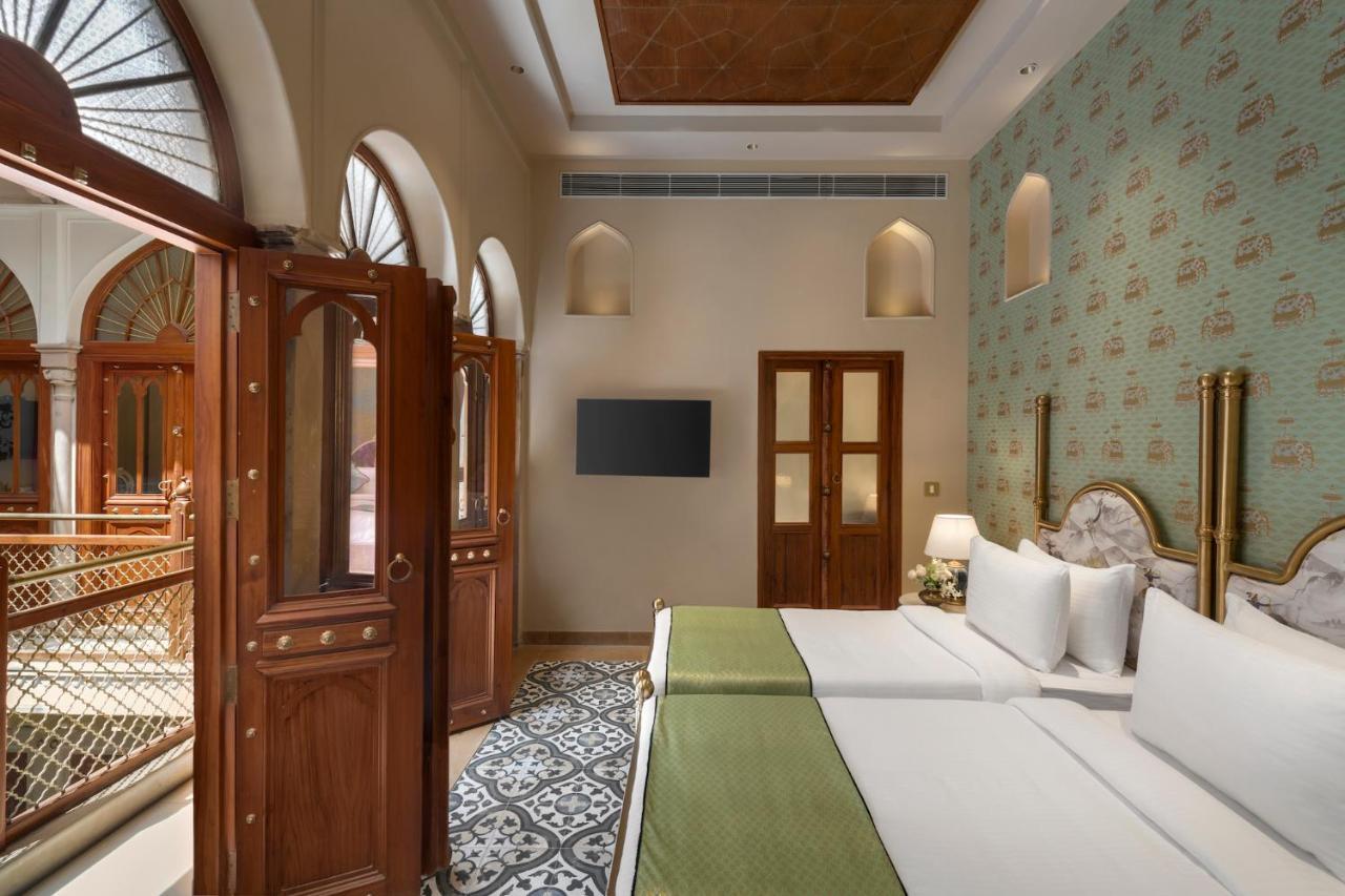 Hotel Haveli Dharampura & Golden Haveli- Unesco Awarded Boutique Heritage New Delhi