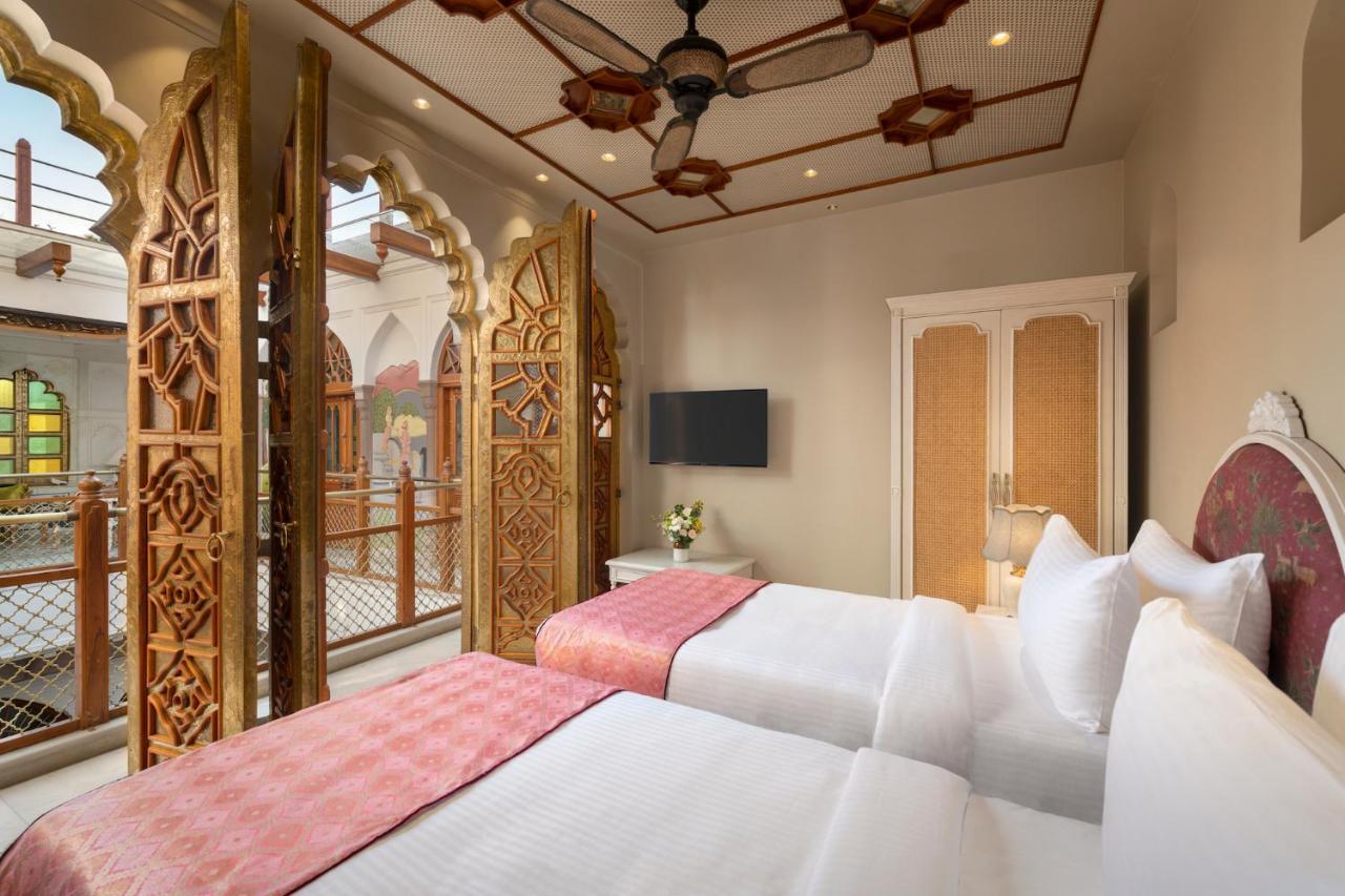 Haveli Dharampura & Golden Haveli- Unesco Awarded Boutique Heritage Hotel 5*