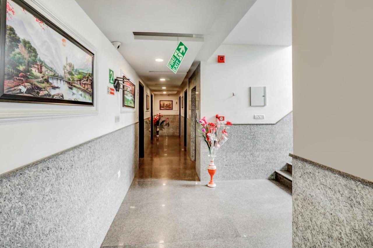Oyo Olive Hotel 3*