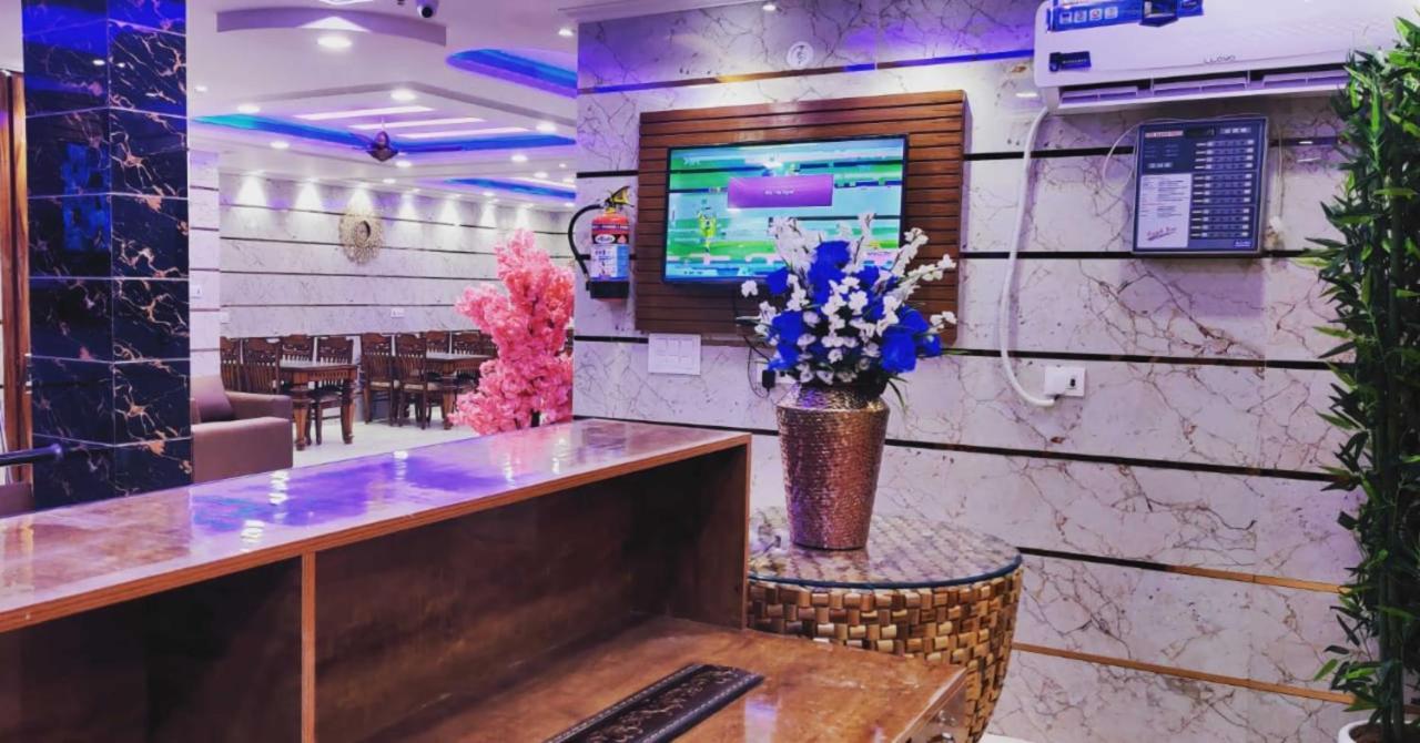 Fabexpress Pearl Robe Hotel 3*