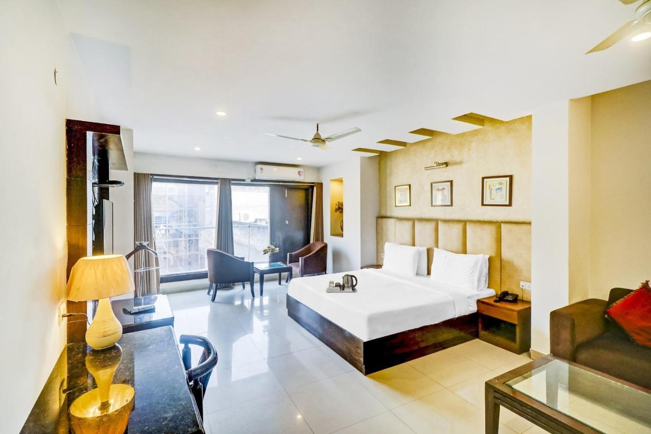 Townhouse 517 La Sapphire Near Delhi Airport 4* New Delhi