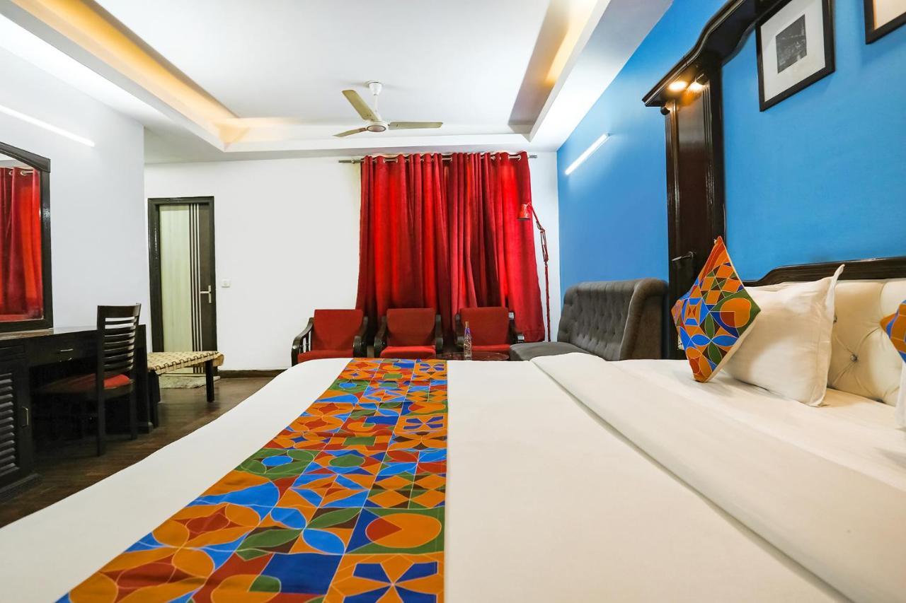 Hotel Fabhotel Sentinel