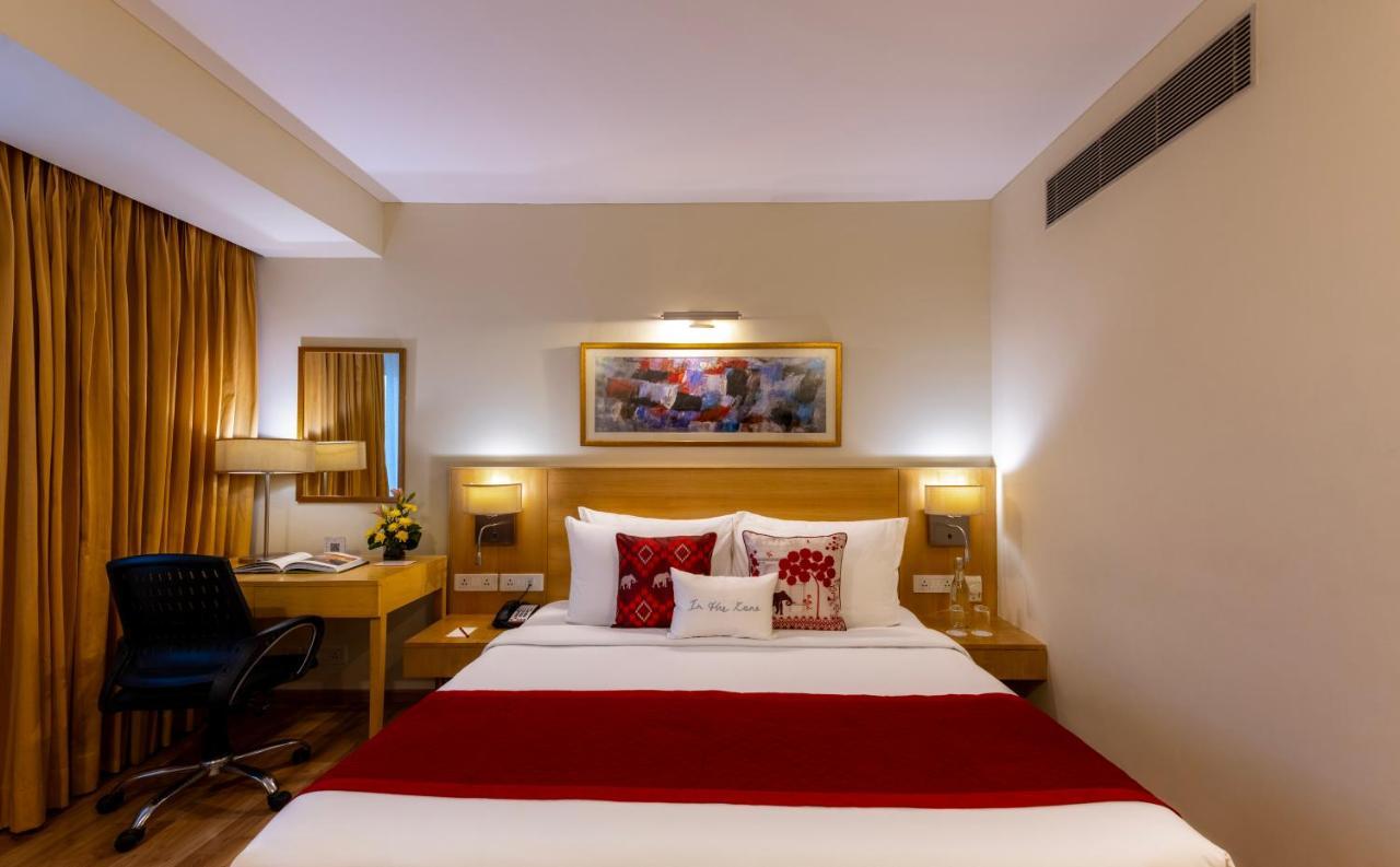 Hotel Zone Connect By The Park Saket