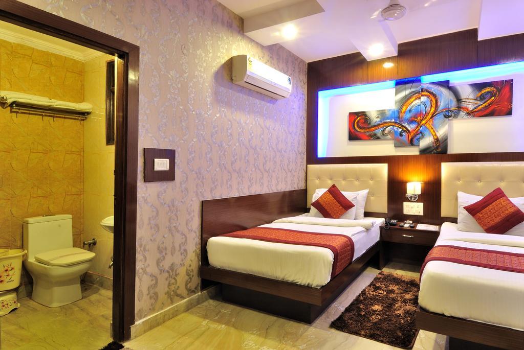 Nirmal Mahal - Paharganj - Hotel